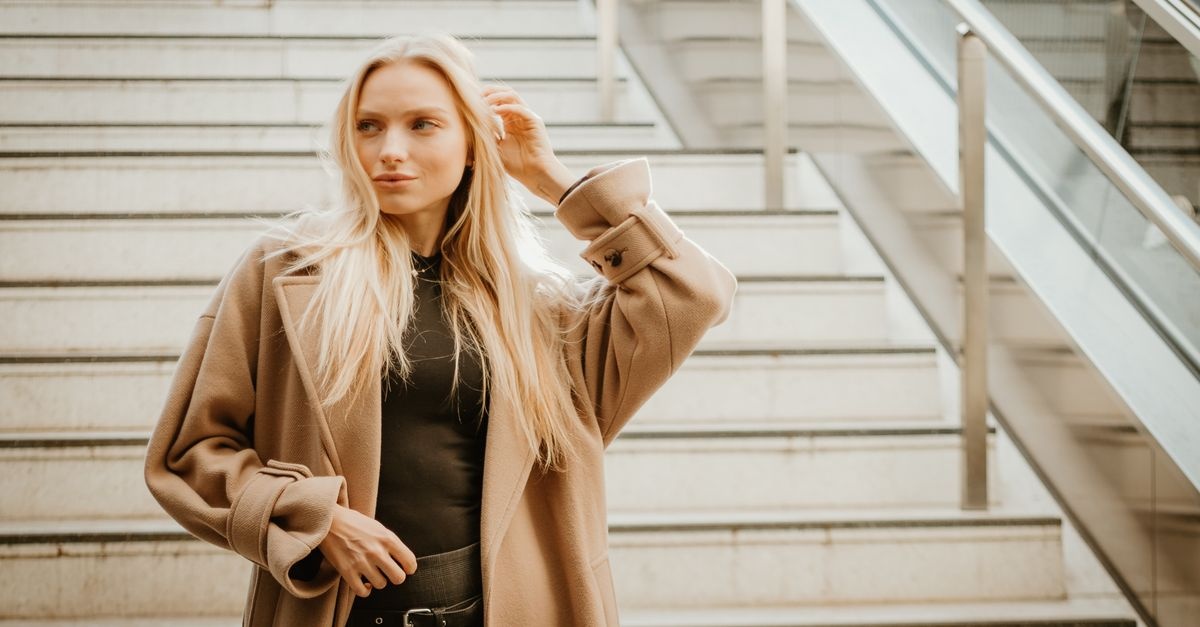 Płaszcz oversize bez tajemnic: 7 stylizacji, które zawsze wyglądają świetnie