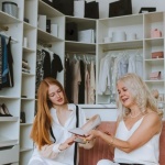 Szafa pod kontrolą: sprytne triki na idealny porządek i styl każdego dnia